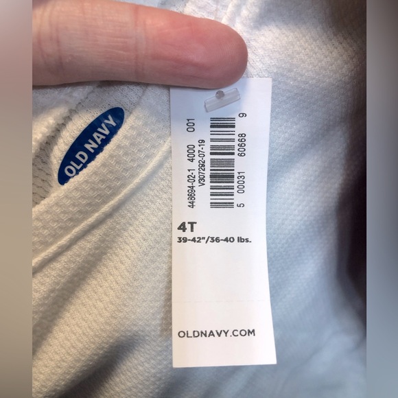 Old Navy long sleeve thermal and puffer vest, 3T (4T has been sold) - Picture 10 of 11